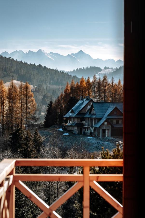 Houten Vakantiewoning "Reisnaarpolen" Royaal Ontbijt, Sauna En Hottub Чарна-Гура Экстерьер фото